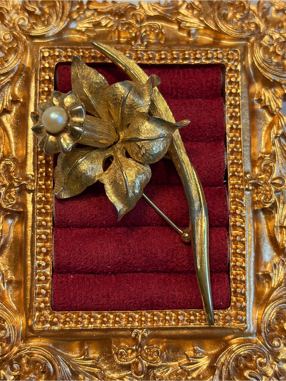 Vintage Boucher Jonquille Signed Daffodil Flower Brooch Pin Faux Pearl